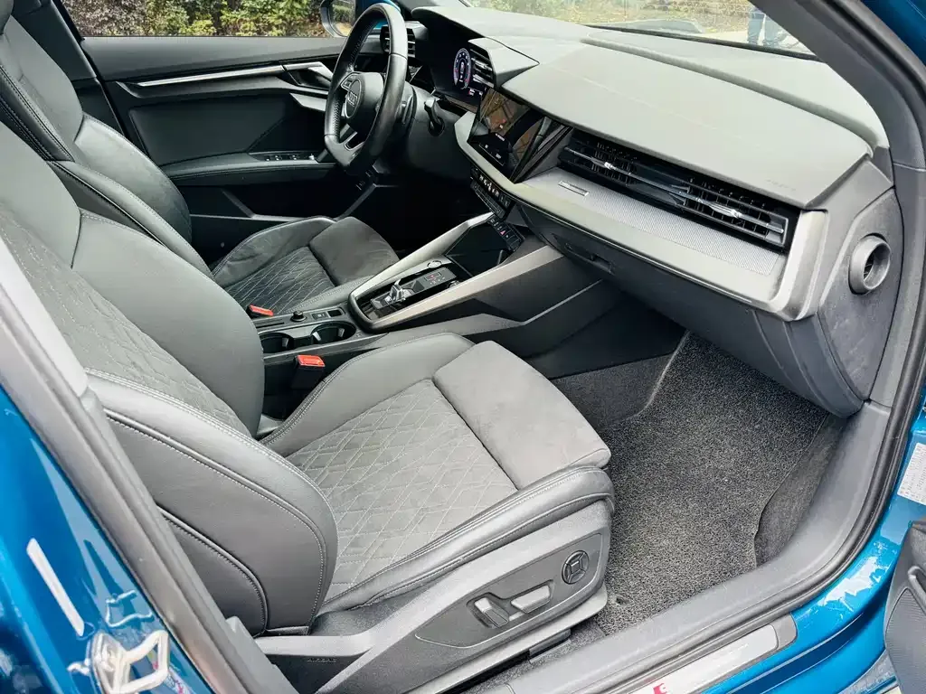 Audi A3 2022 из CN, фото 6