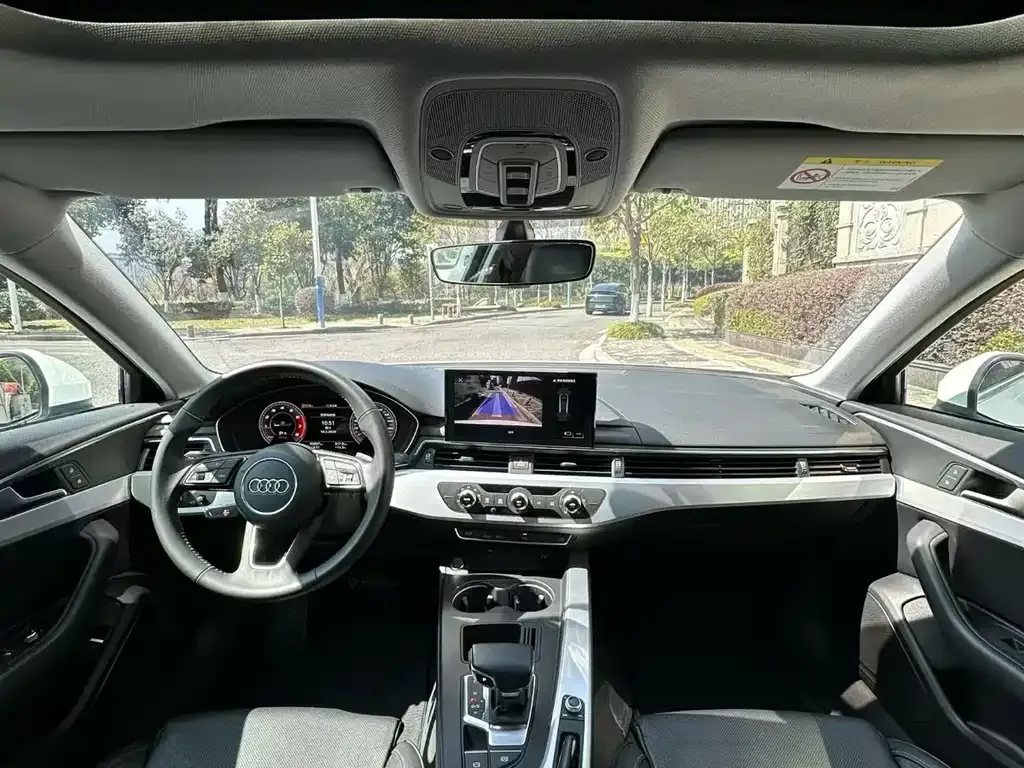 Audi A4L 2021 из CN, фото 7