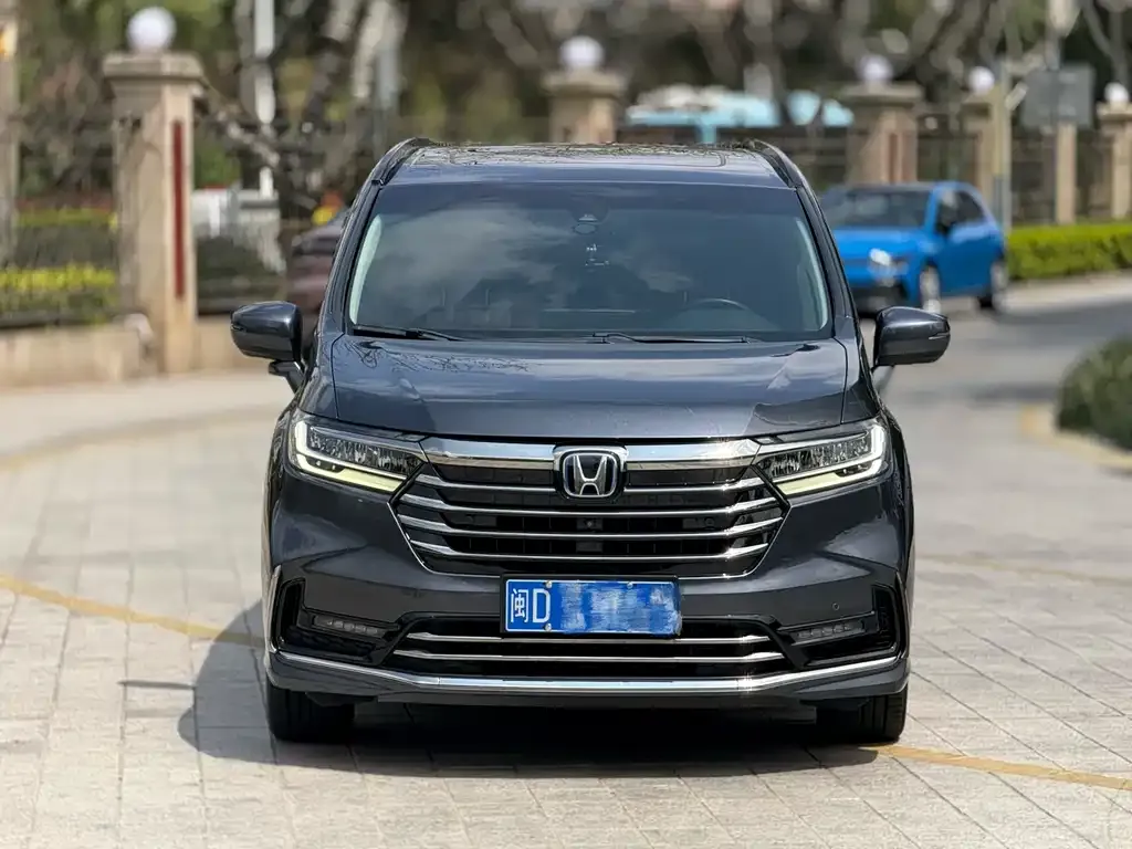 Honda Odyssey — фото 2