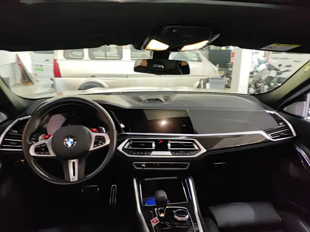 BMW X6 M 2023 из CN, фото 2