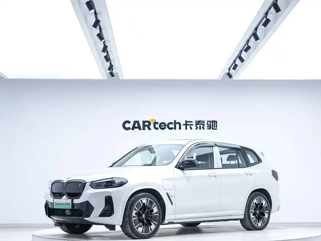BMW iX3 2023 из CN, фото 1