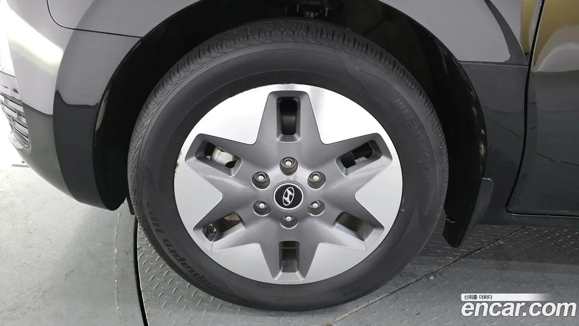Hyundai Staria — фото 6