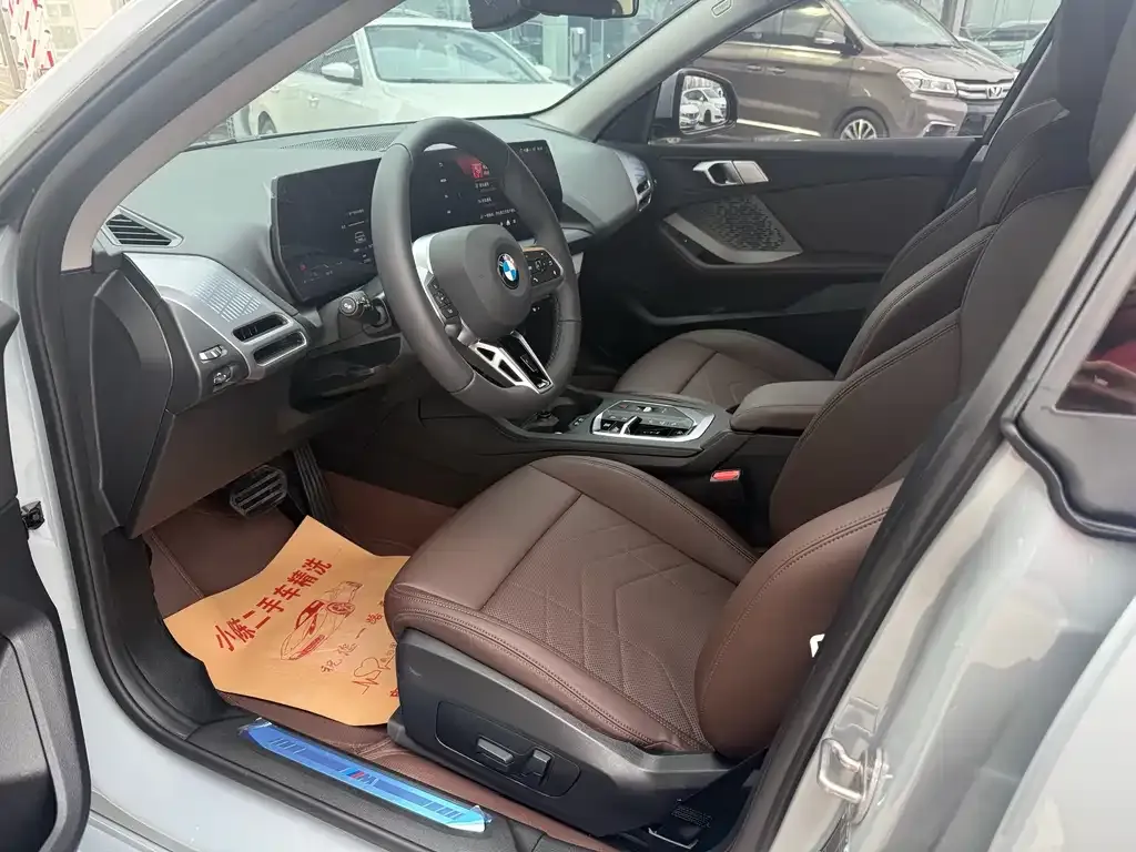BMW 2 Series 2025 из CN, фото 2