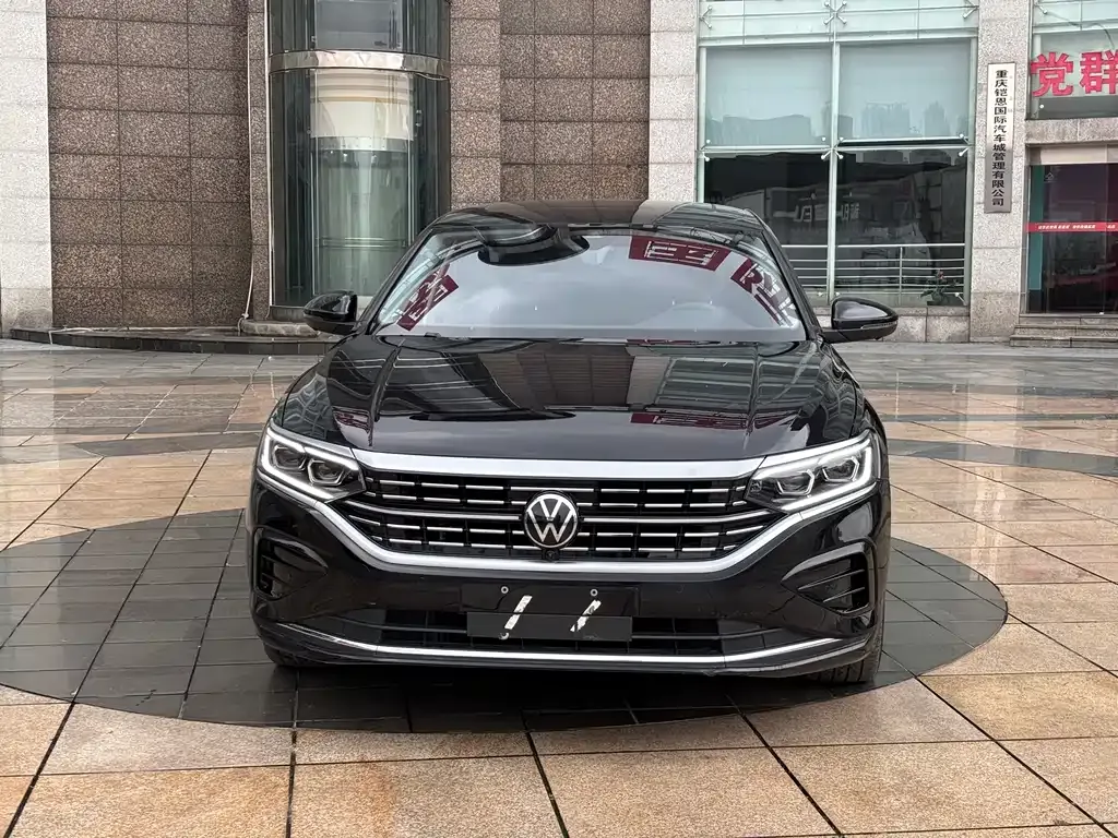 Volkswagen Passat — фото 4
