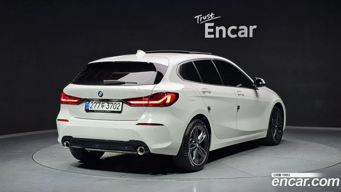BMW 1-Series 2021 из KR, фото 2