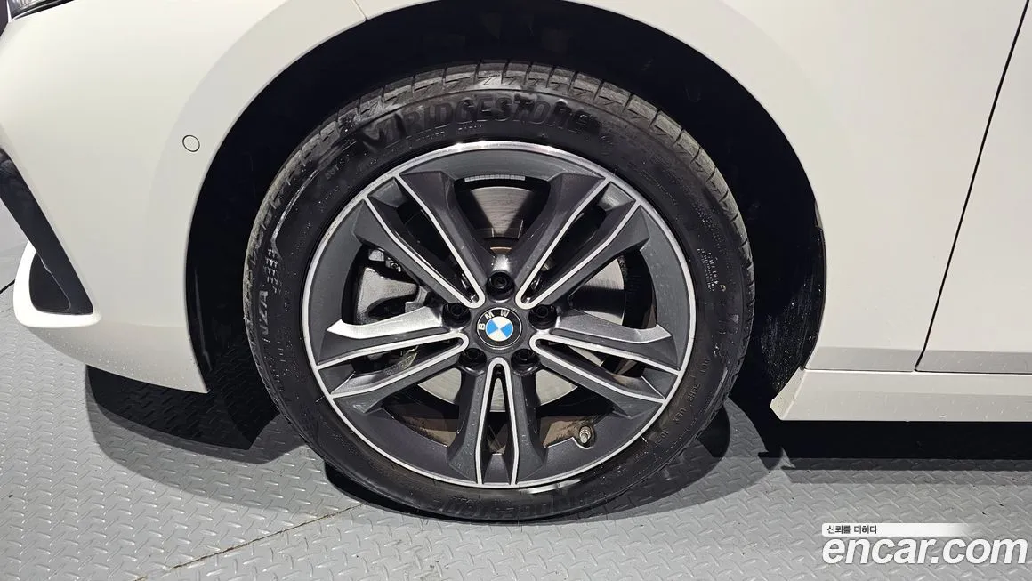 BMW 1-Series 2021 из KR, фото 5