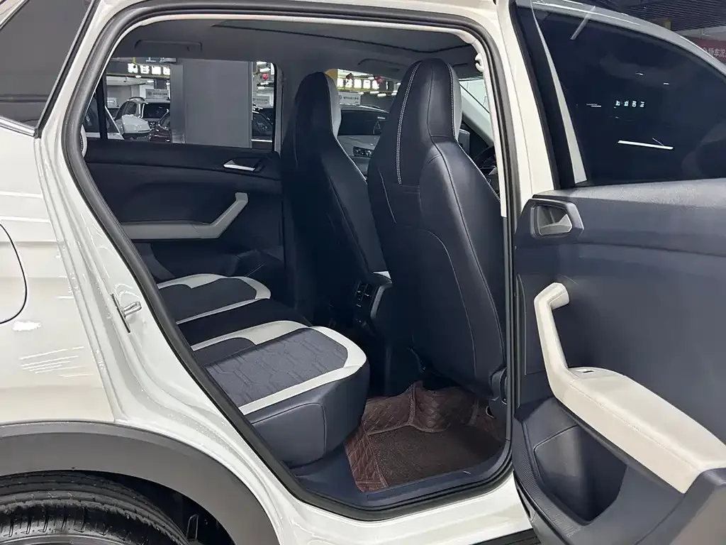 Volkswagen Tharu 2025 из CN, фото 4