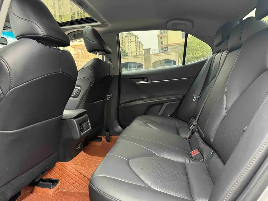 Toyota Camry 2024 из CN, фото 4