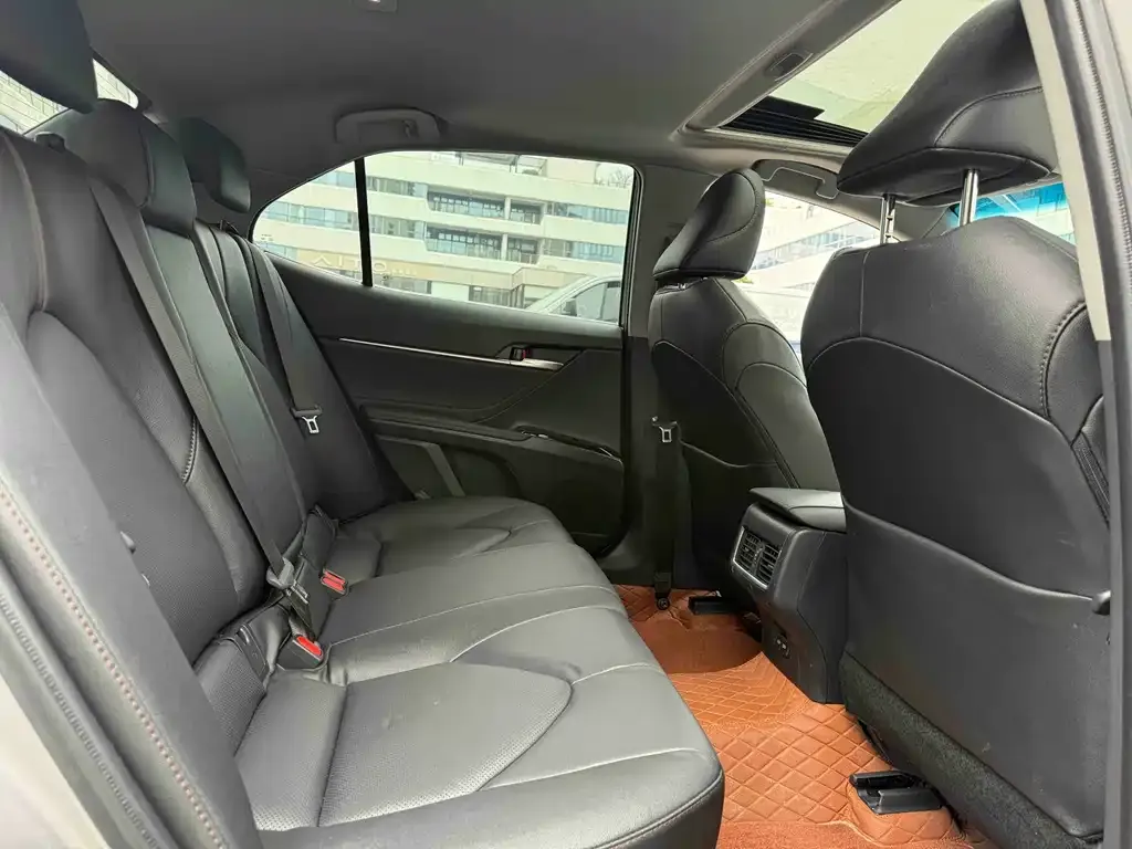 Toyota Camry 2024 из CN, фото 3