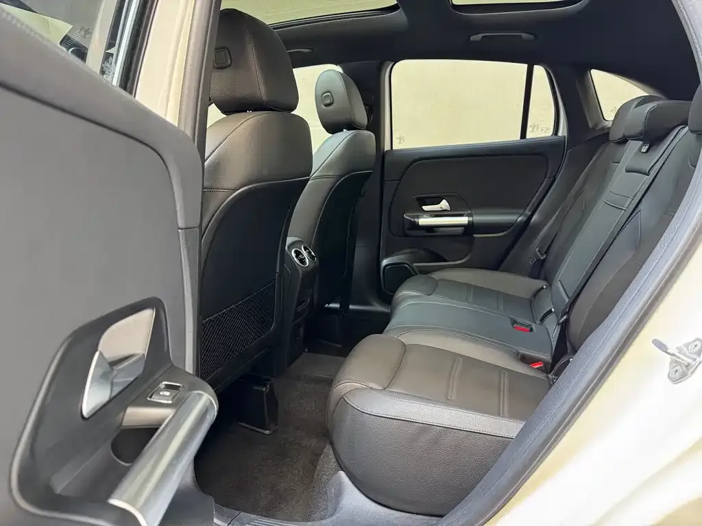 Mercedes-Benz GLA 2022 из CN, фото 2
