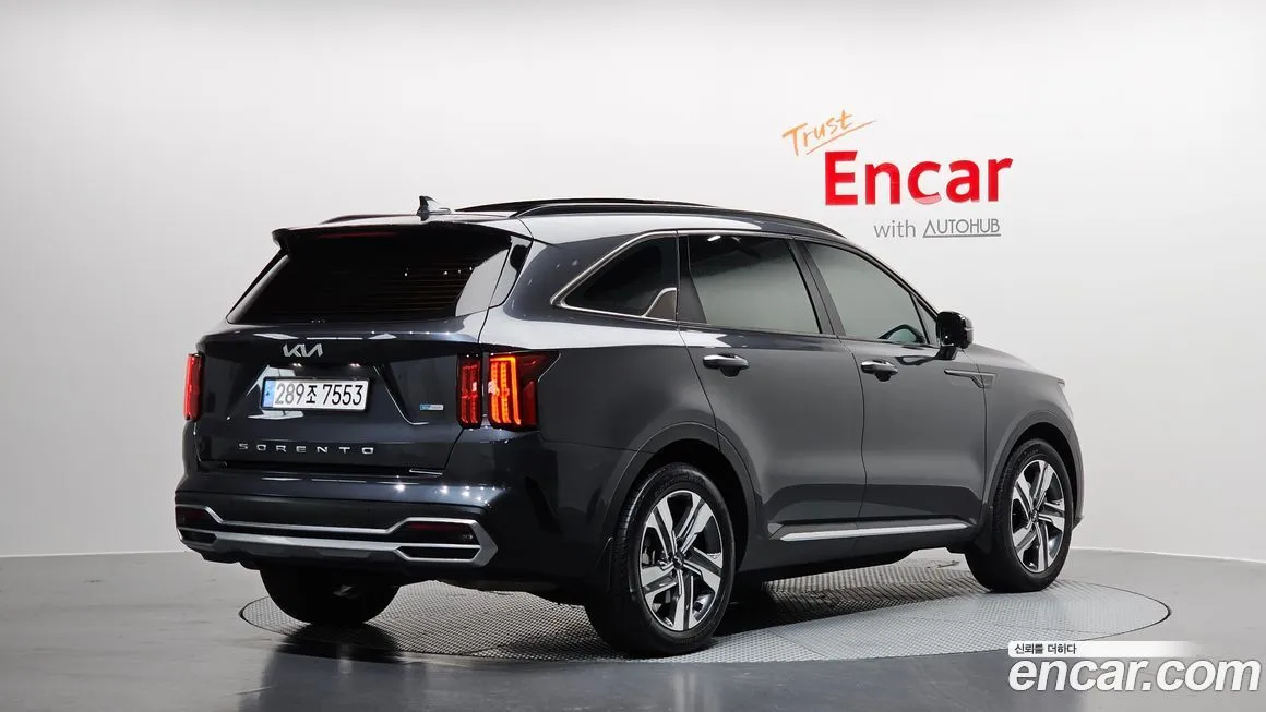 Kia Sorento — фото 4