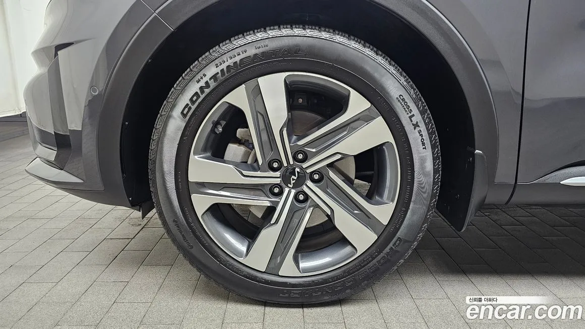 Kia Sorento — фото 8