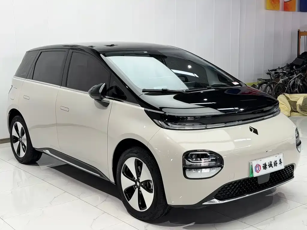 Baojun Yunduo — фото 2