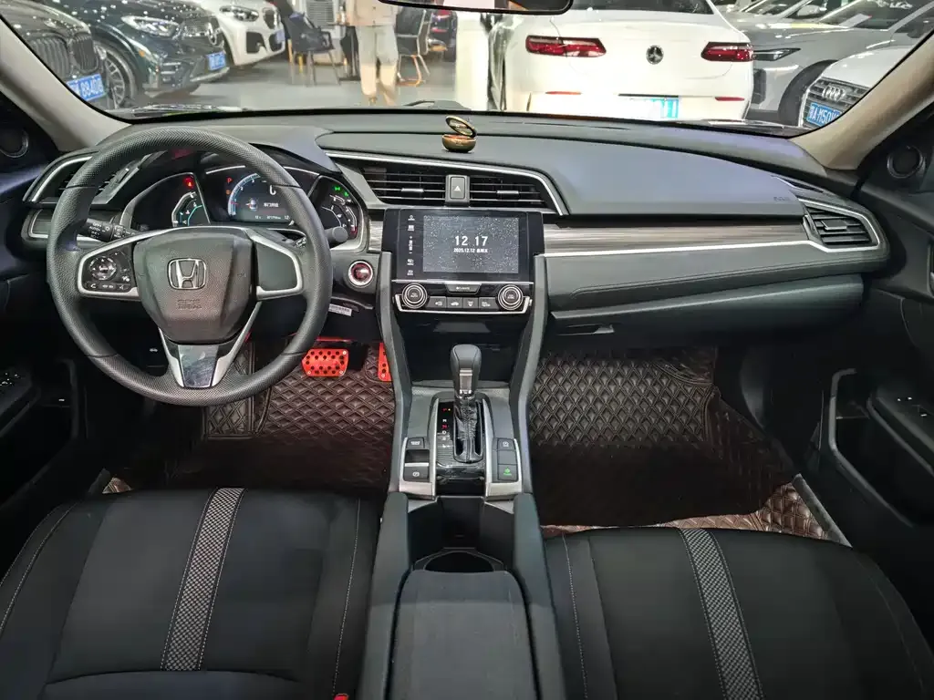 Honda Civic — фото 9