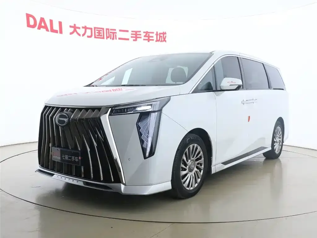 GAC Motor Trumpchi M8 — фото 1