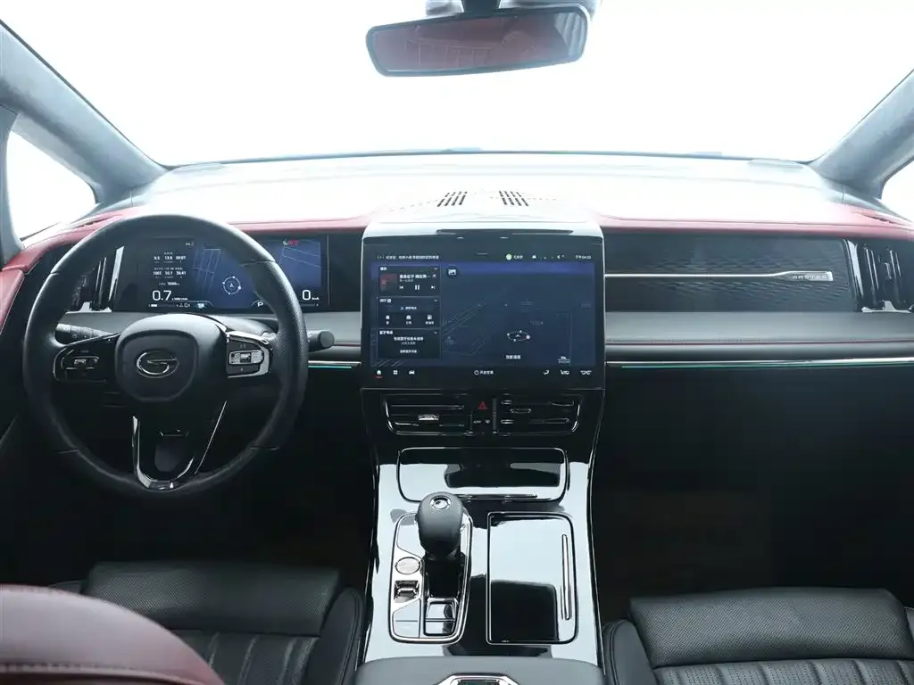 GAC Motor Trumpchi M8 — фото 9