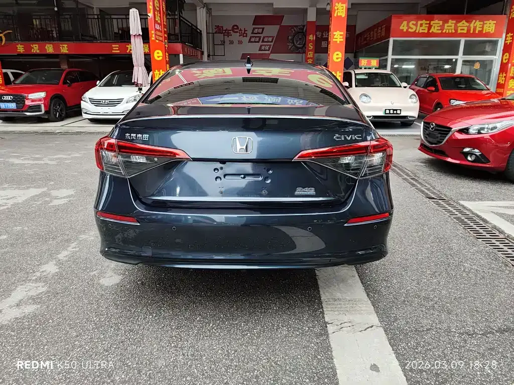Honda Civic — фото 8