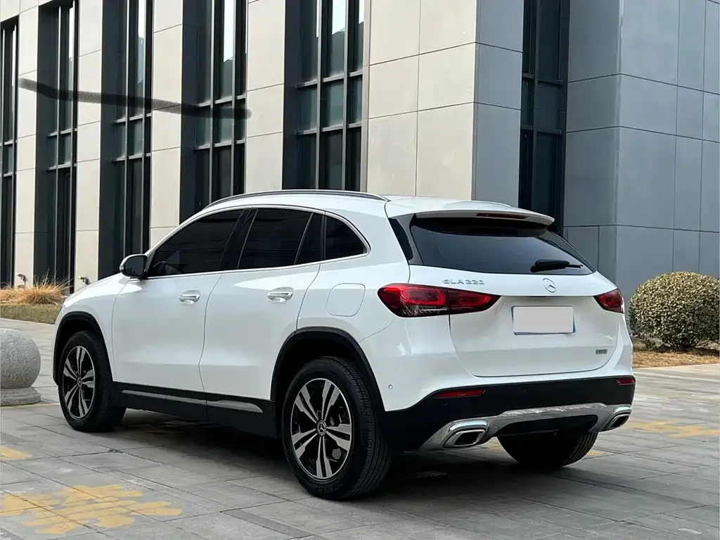 Mercedes-Benz GLA 2023 из CN, фото 6