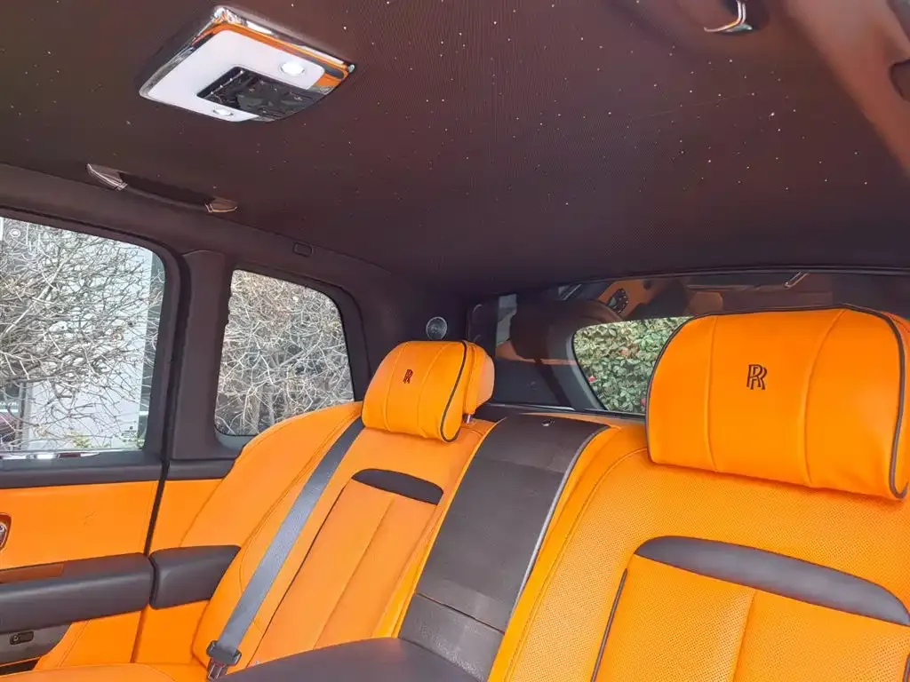 Rolls-Royce Cullinan 2023 из CN, фото 6