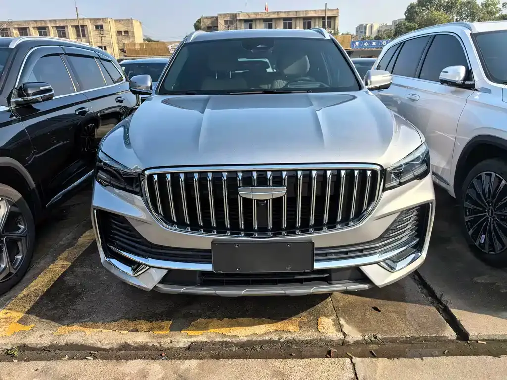 Geely Xingyue L — фото 10