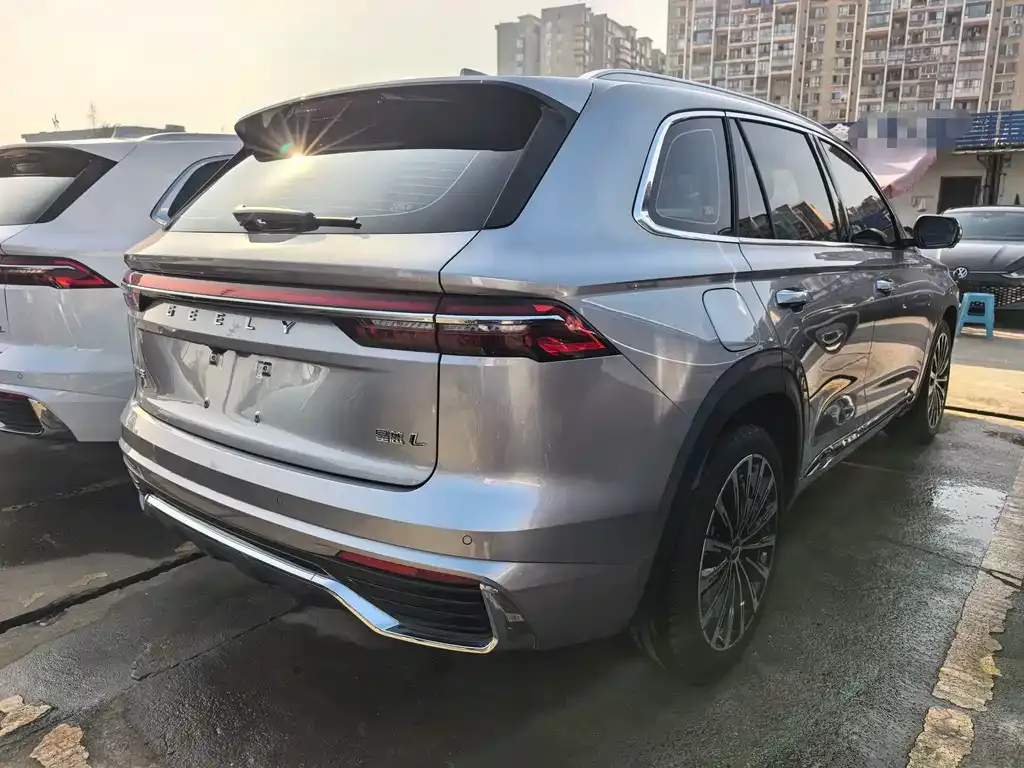 Geely Xingyue L — фото 2
