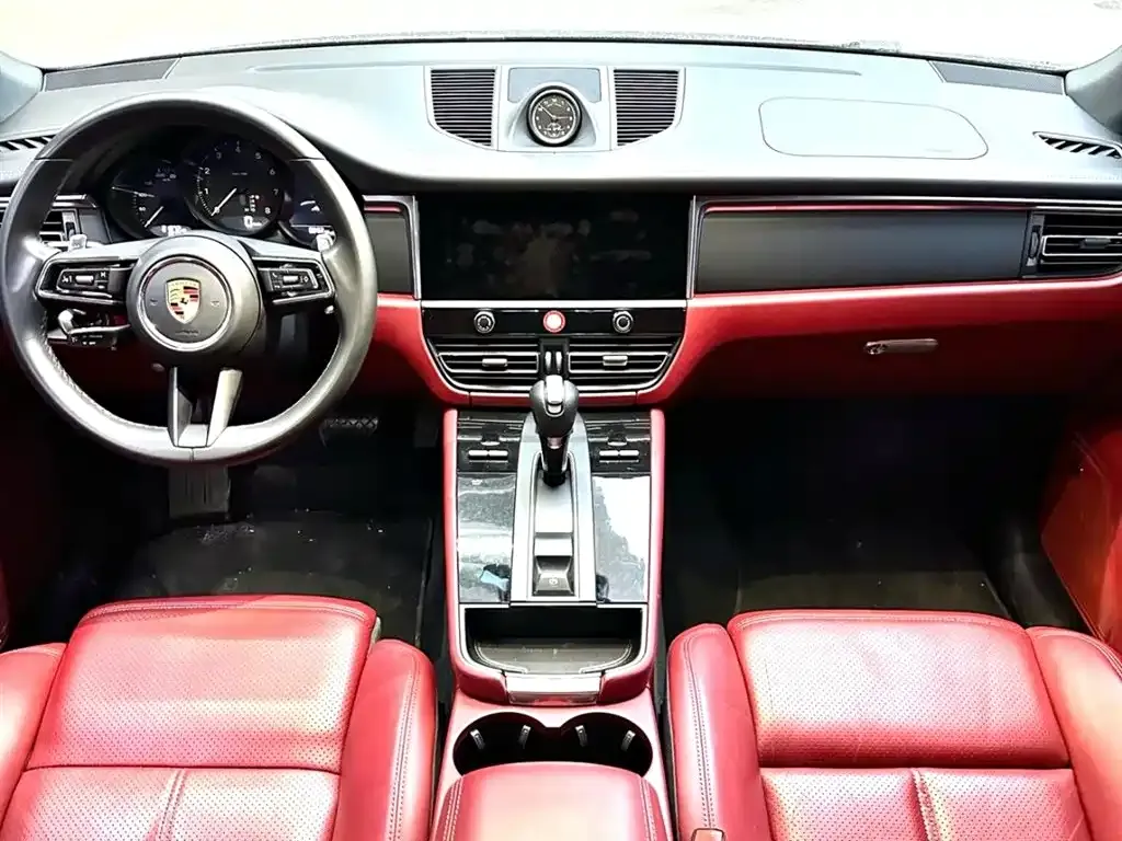 Porsche Macan — фото 6