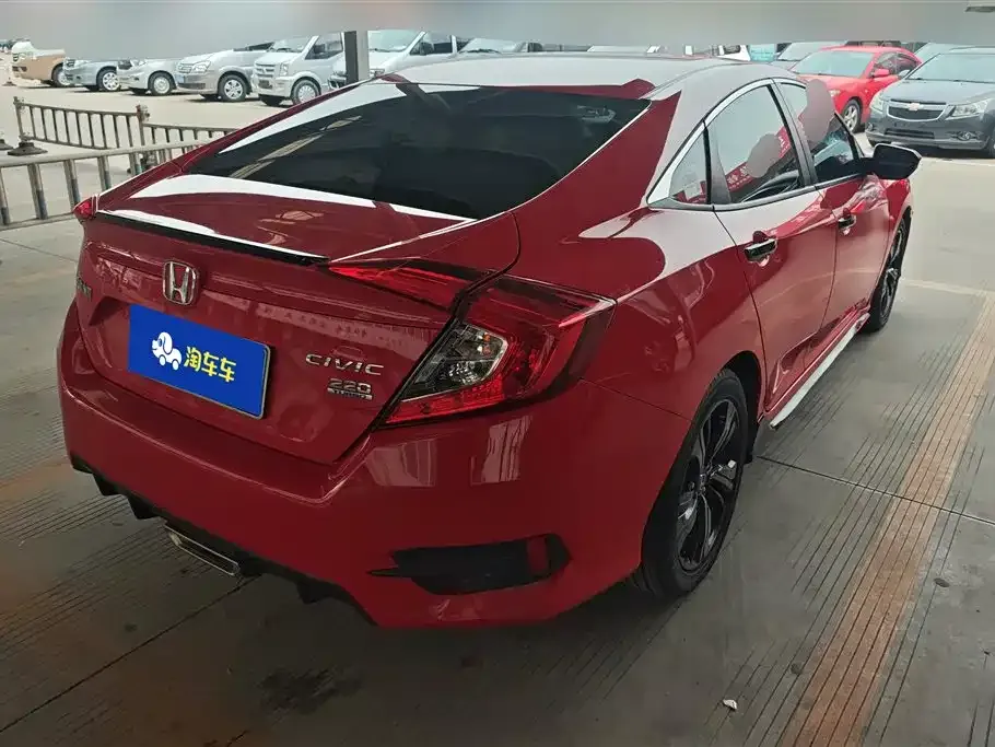 Honda Civic — фото 4