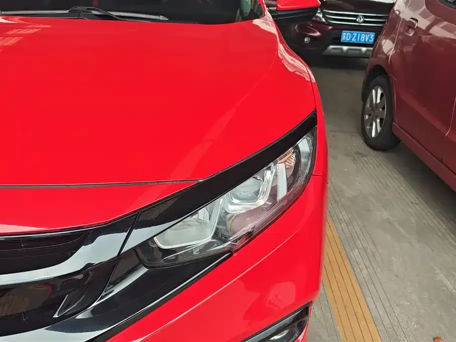 Honda Civic — фото 6