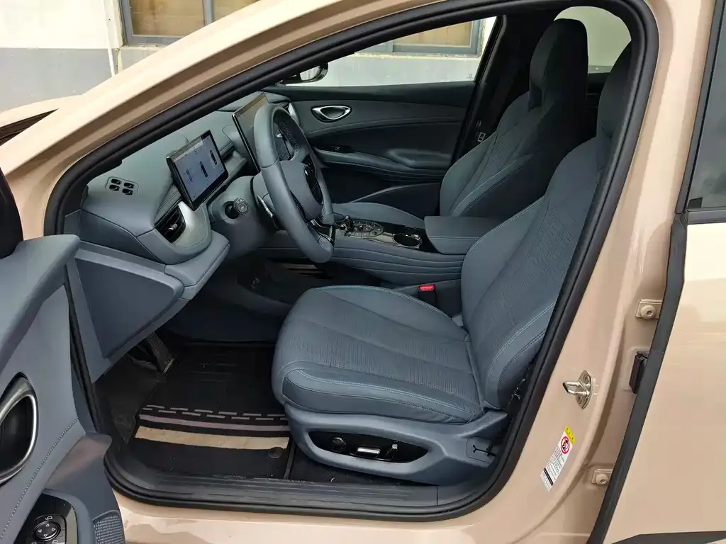 BYD Seal 06GT — фото 6