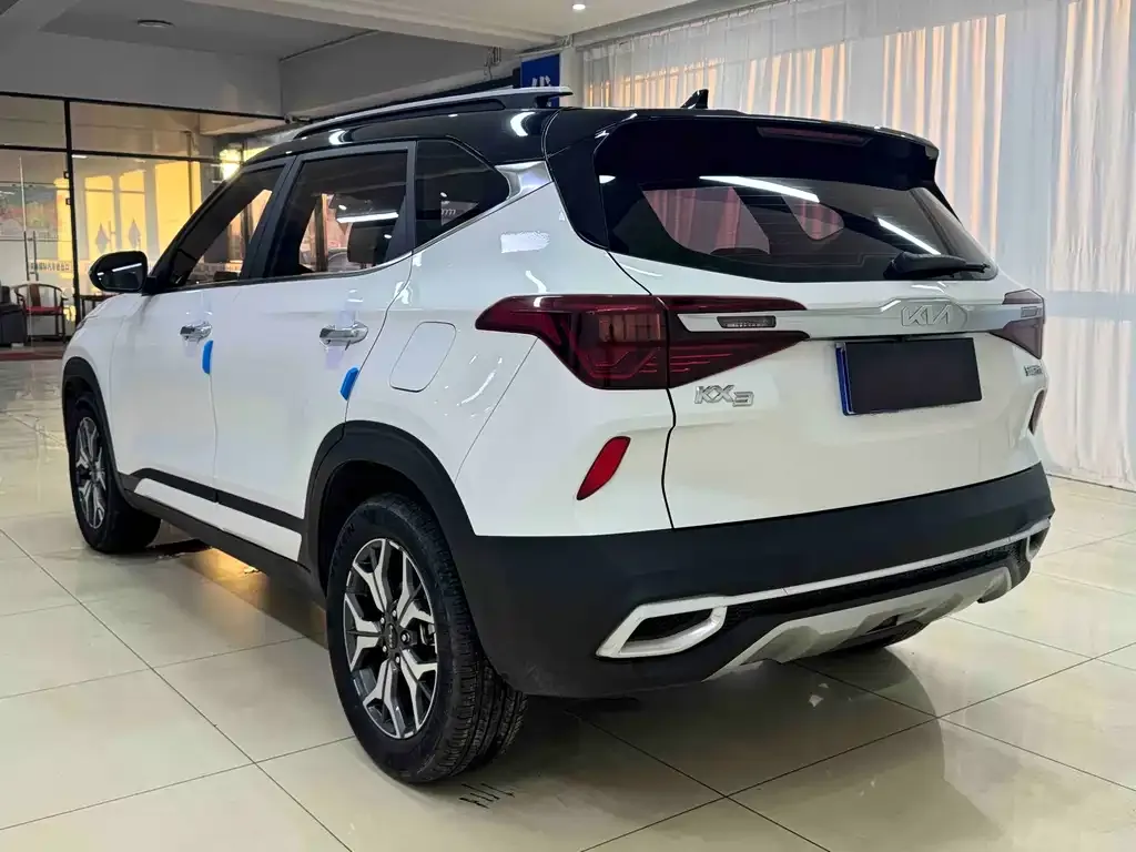 Kia KX3 2021 из CN, фото 8