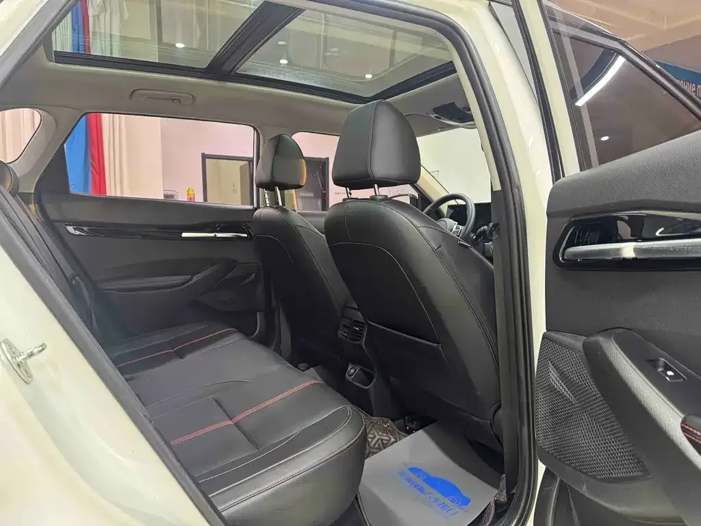 Kia KX3 2021 из CN, фото 5