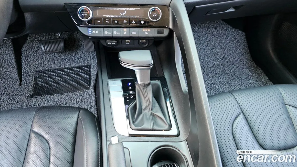 Hyundai AVANTE — фото 10