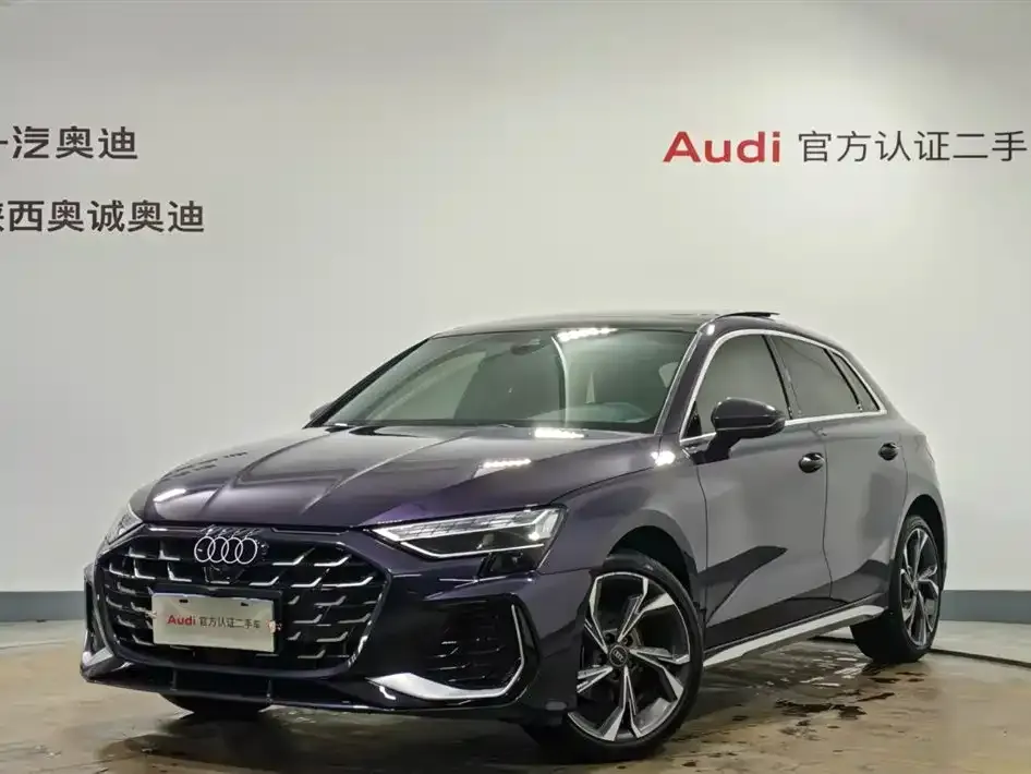 Audi A3 — фото 1