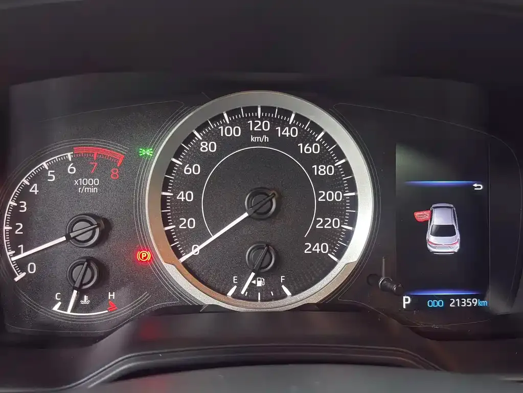 Toyota Levin 2023 из CN, фото 9