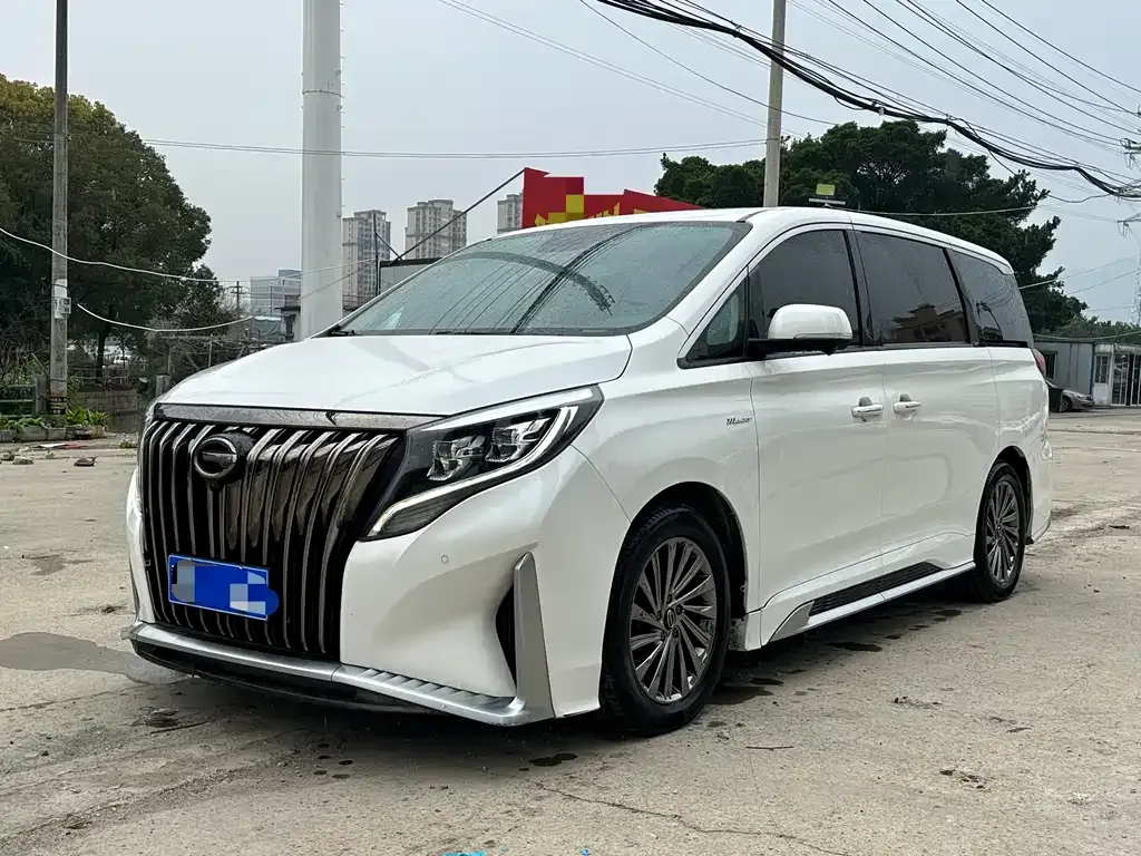 GAC Motor Trumpchi M8 — фото 1