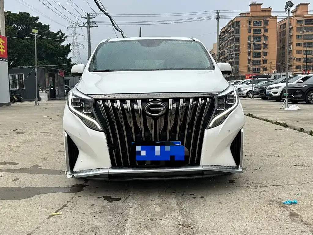 GAC Motor Trumpchi M8 — фото 9