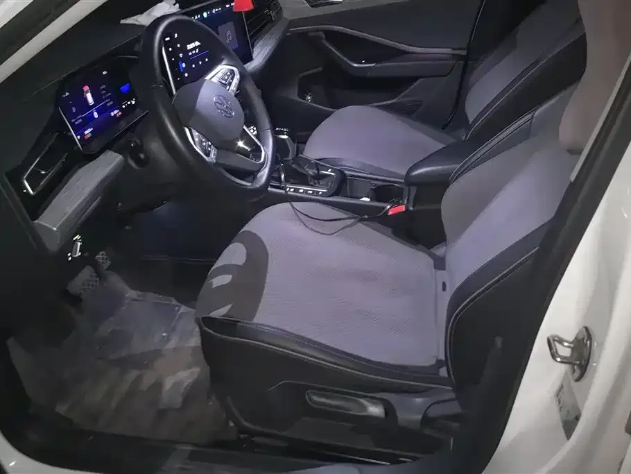 Volkswagen Sagitar 2023 из CN, фото 9