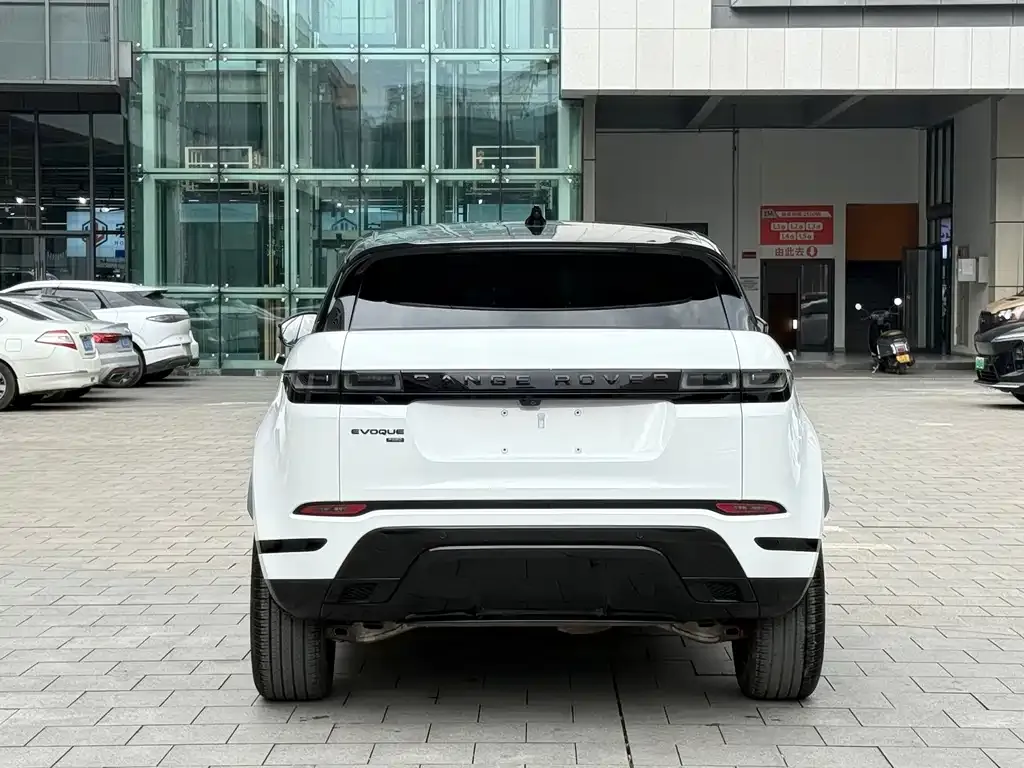 Land Rover Evoque — фото 5