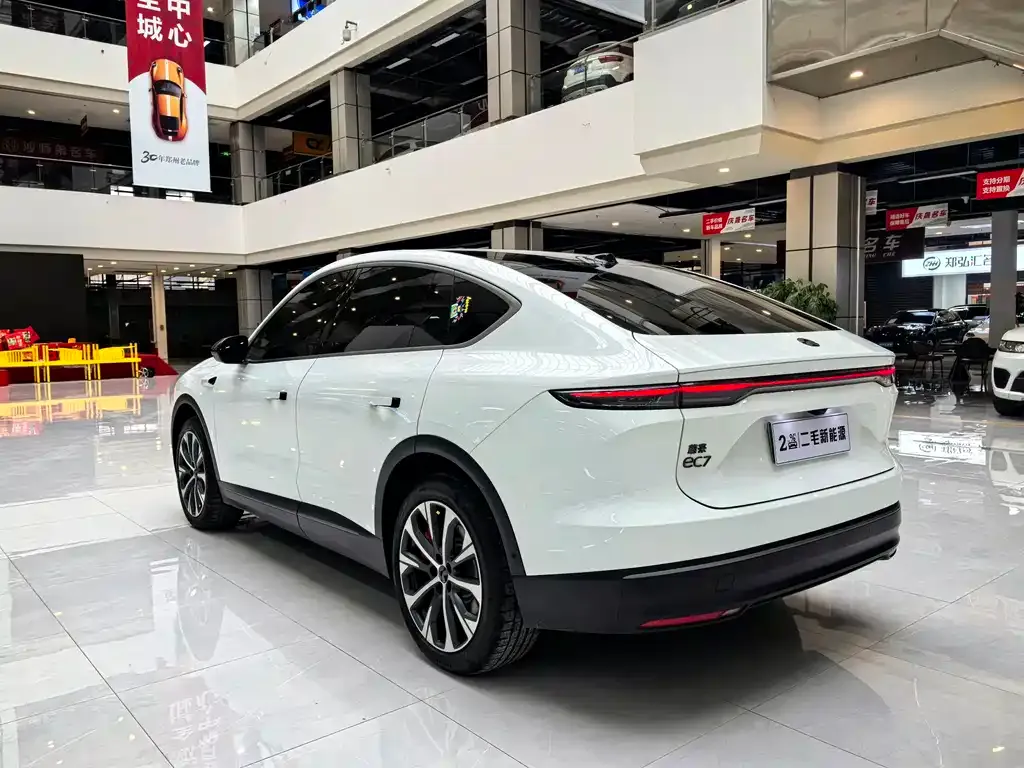 NIO EC7 — фото 9