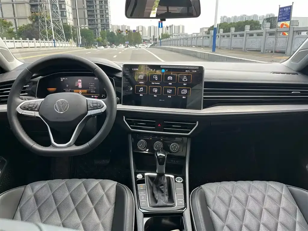 Volkswagen Sagitar 2025 из CN, фото 4