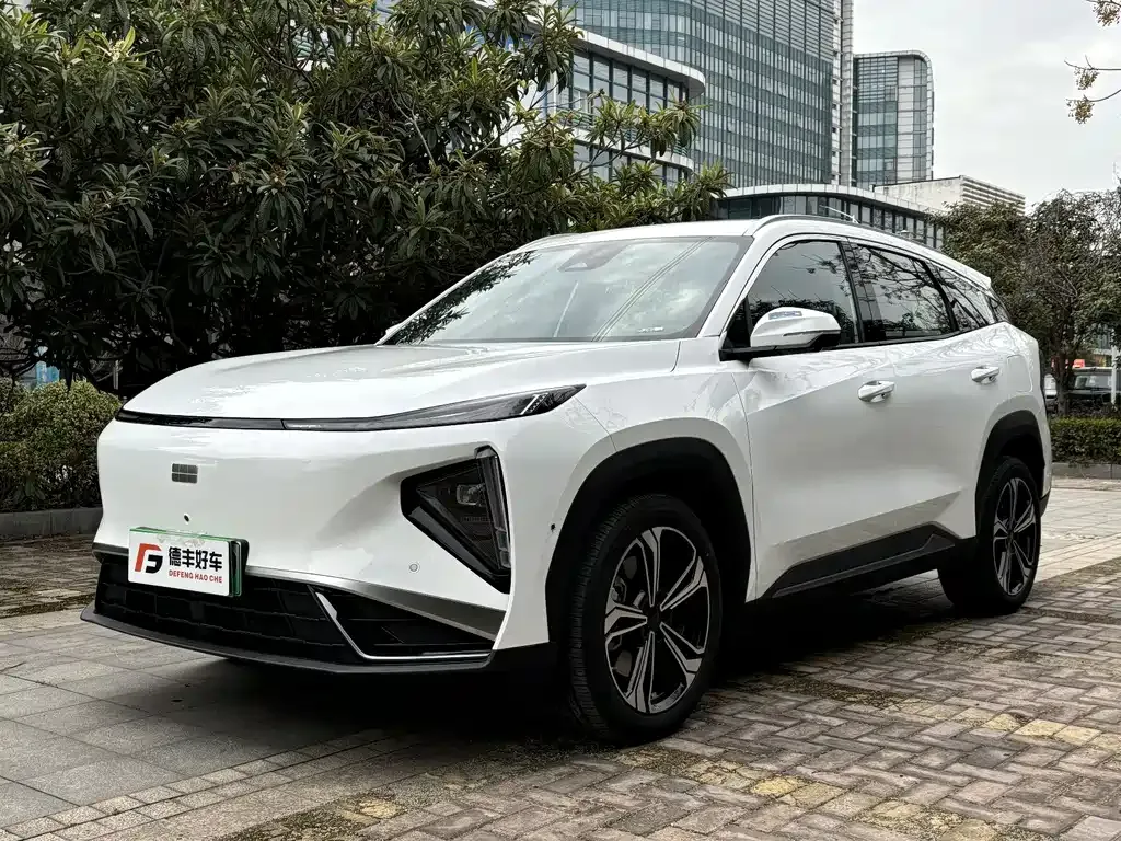 Geely Galaxy L7 — фото 1