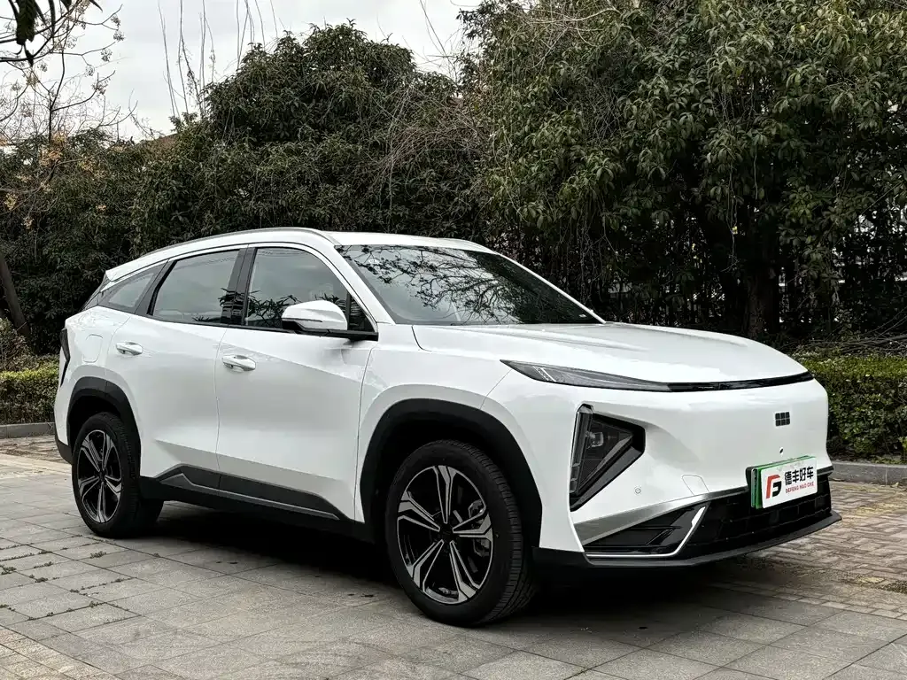 Geely Galaxy L7 — фото 3