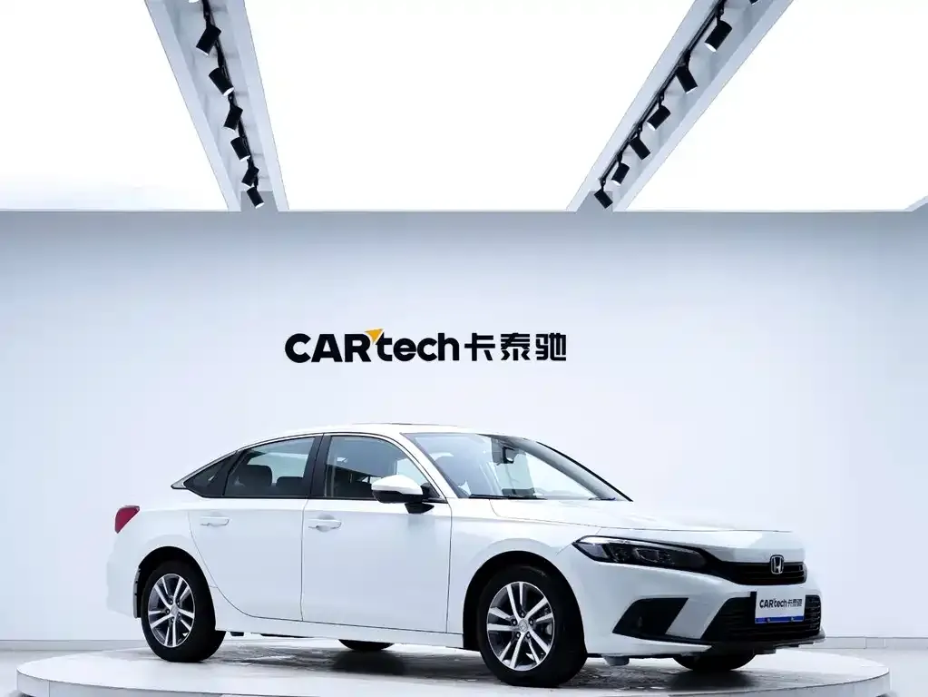 Honda Civic — фото 4