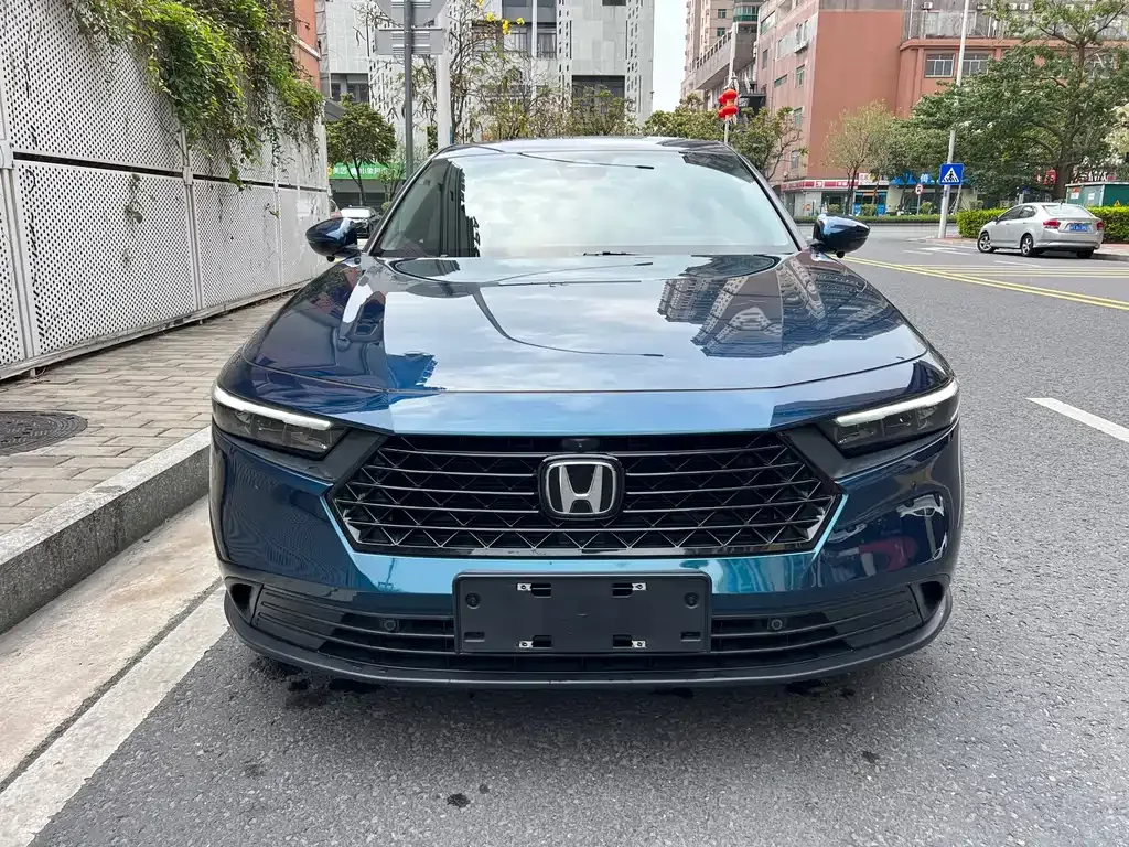 Honda Accord — фото 6