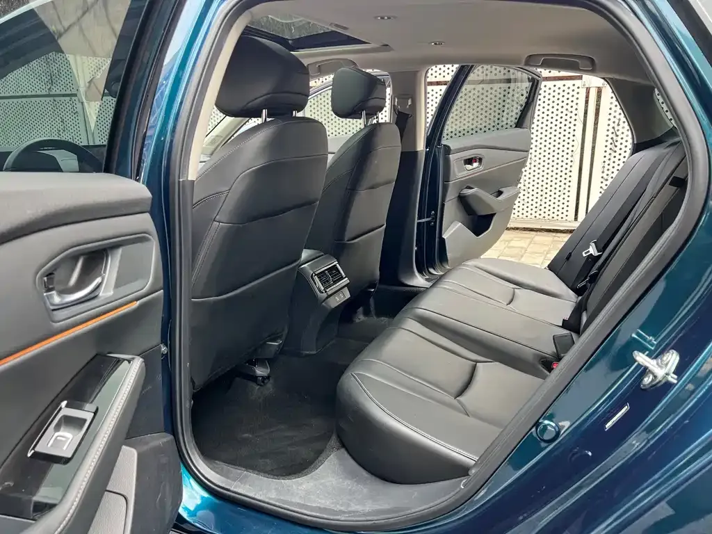 Honda Accord — фото 2