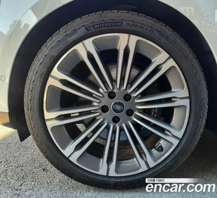 Land Rover Range Rover 2025 из KR, фото 2