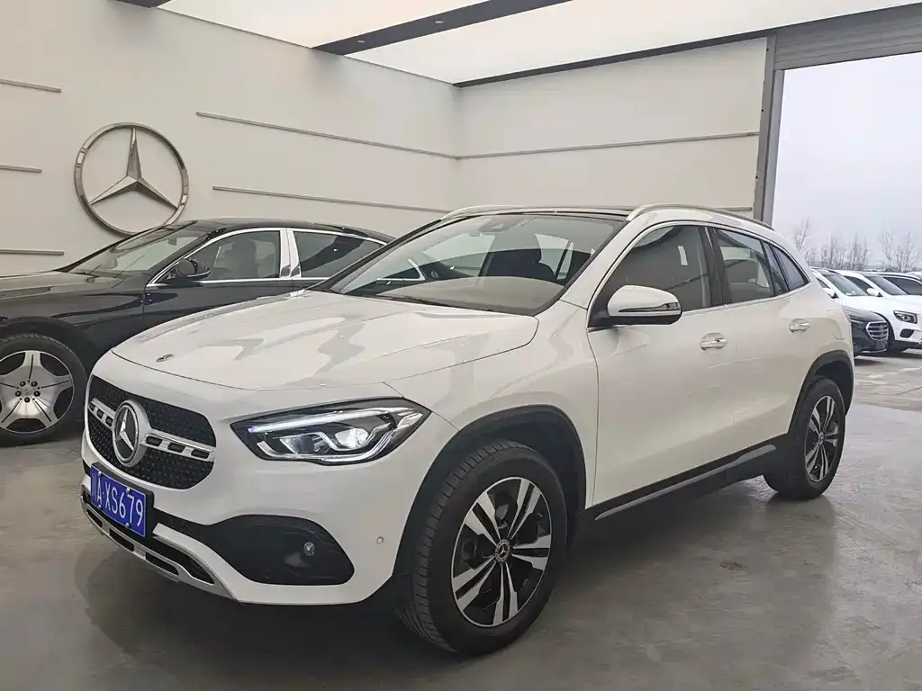 Mercedes-Benz GLA 2023 из CN, фото 1
