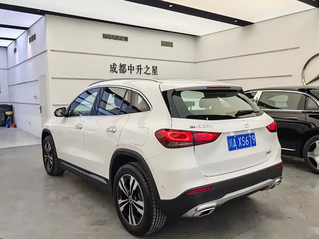 Mercedes-Benz GLA 2023 из CN, фото 10
