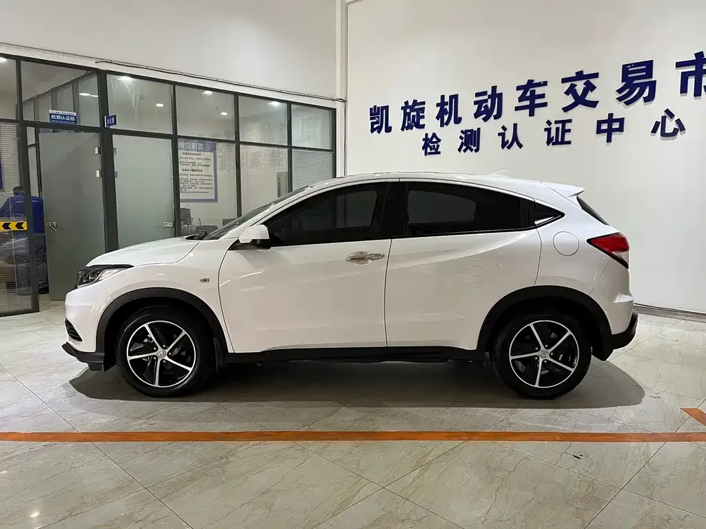 Honda Vezel 2022 из CN, фото 2