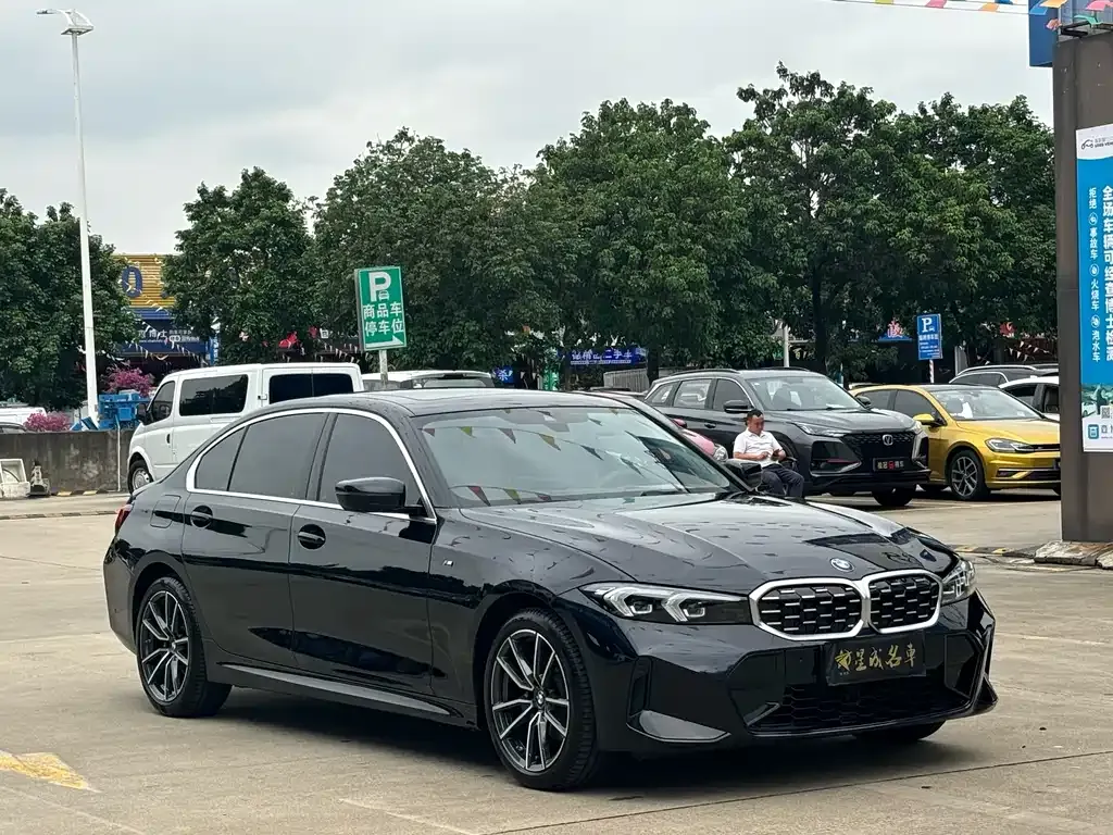 BMW 3 Series 2023 из CN, фото 6
